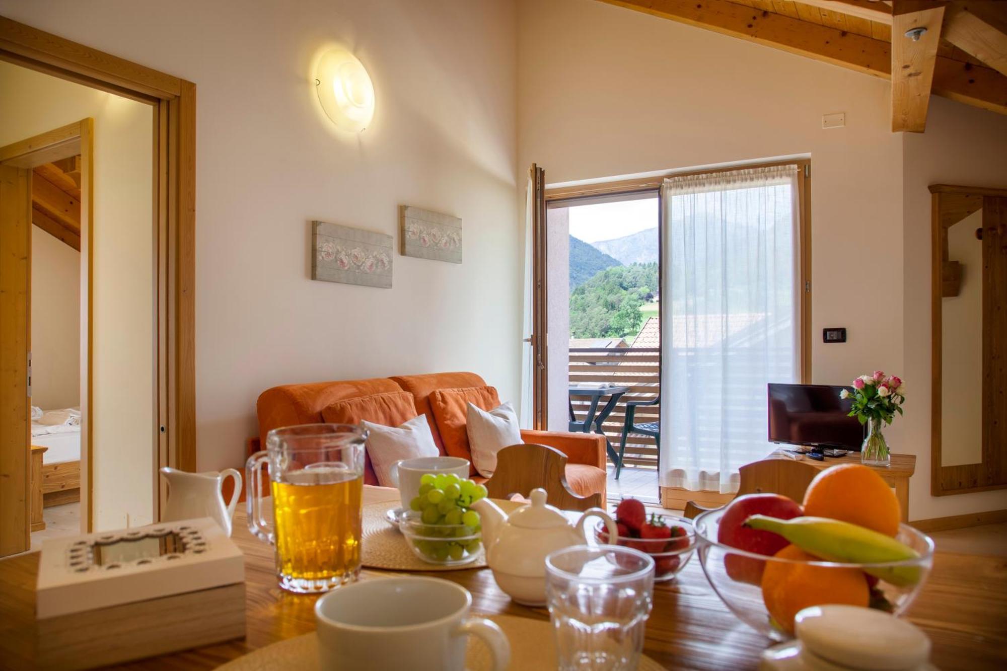 Residenza Casale Lejlighedshotel Ponte delle Arche Eksteriør billede