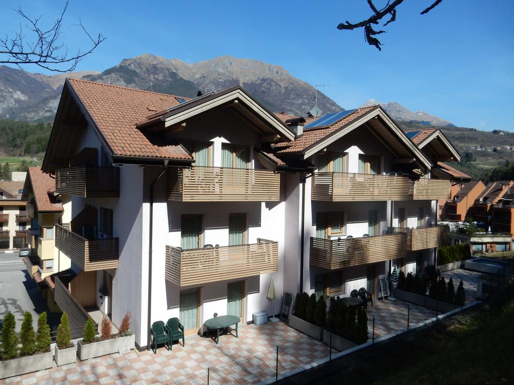 Residenza Casale Lejlighedshotel Ponte delle Arche Eksteriør billede